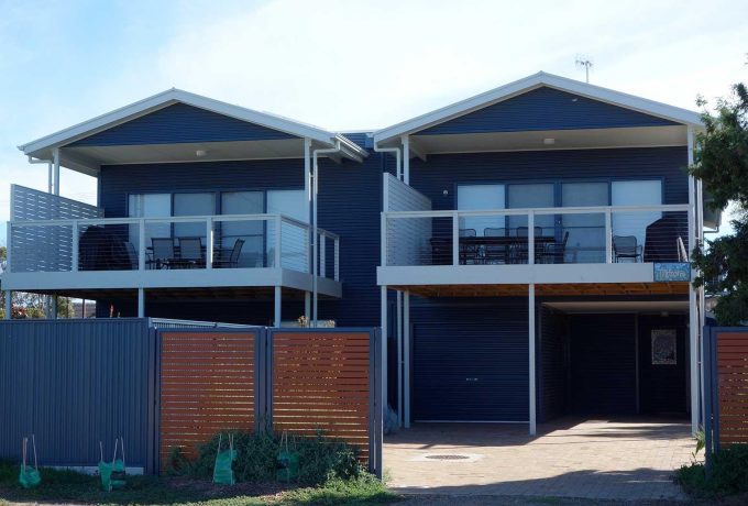McCubbin 2 Storey (Front Carport)
